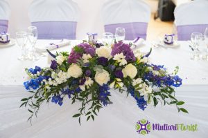 Rangkaian Bunga Anggrek Meja Pilihan Elegan untuk Ruang Minimalis