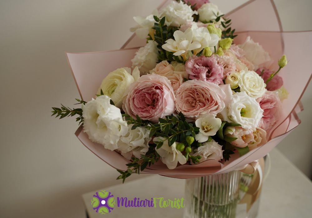 Buket Bunga Mawar Pink Pilihan Romantis dan Elegan untuk Setiap Kesempatan