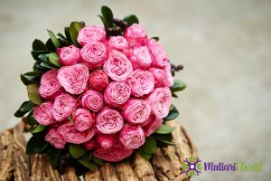 Buket Bunga Mini Pesona Kecil yang Menawan untuk Berbagai Kesempatan