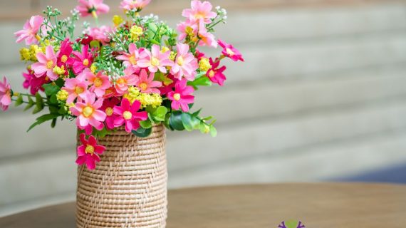 Buket Bunga Pink Simbol Kelembutan dan Kasih Sayang