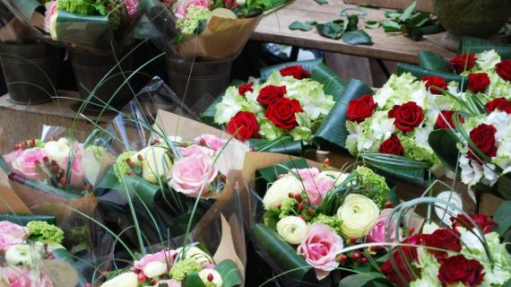 Penjual Buket Bunga Terdekat Temukan Pilihan Terbaik di Sekitar Anda